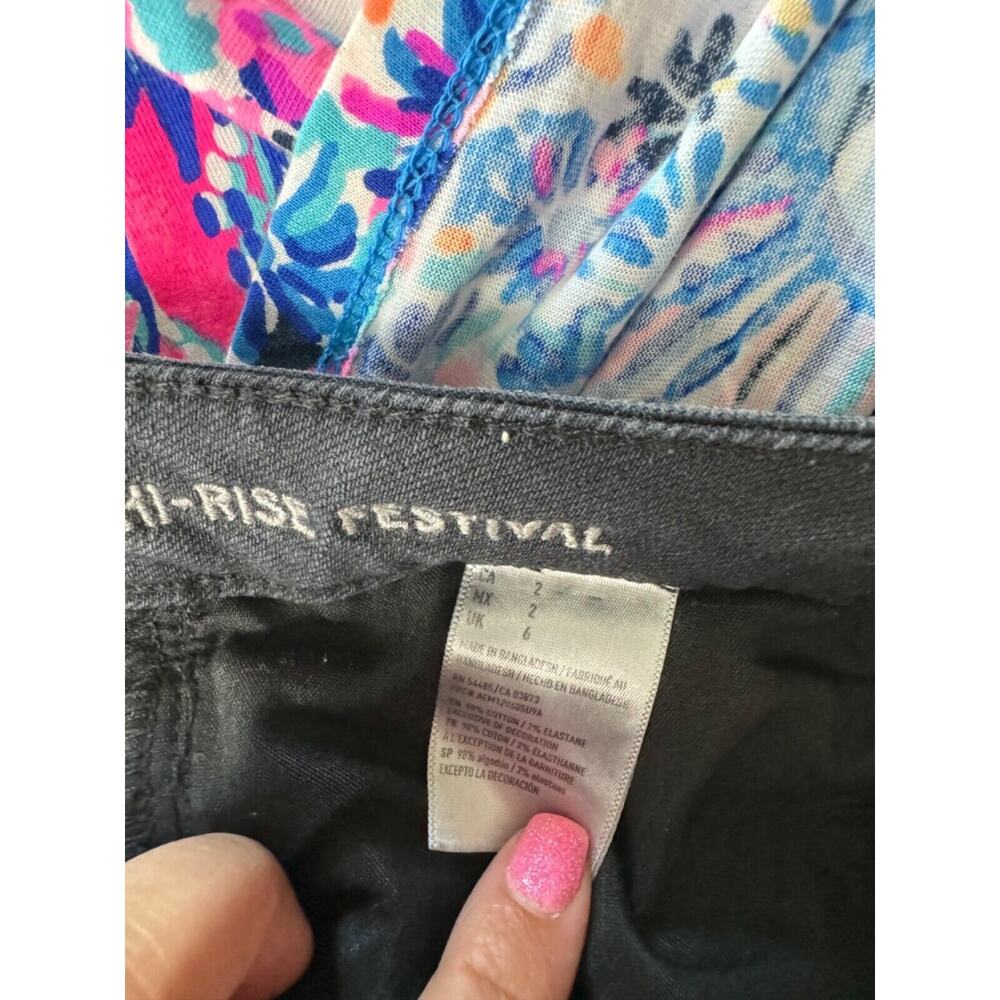 American Eagle Women's Black Wash Vintage Hi-Rise Festival Cut-Off Shorts Size 2 - Picture 5 of 5